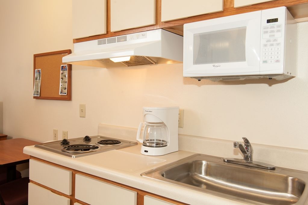 Woodspring Suites San Antonio South Номер фото