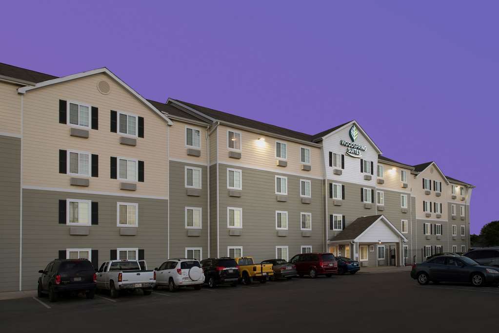 Woodspring Suites San Antonio South Екстер'єр фото